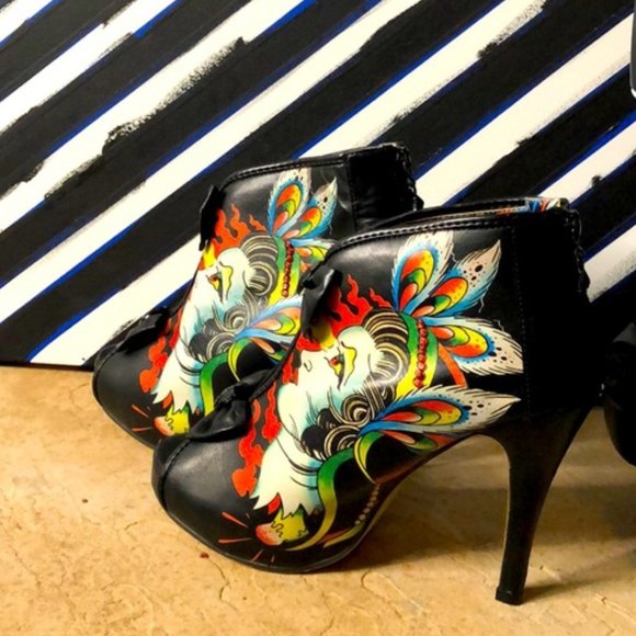 ISO: Iron Fist "Thelma" Booties Size 10 or 11 - Picture 9 of 15